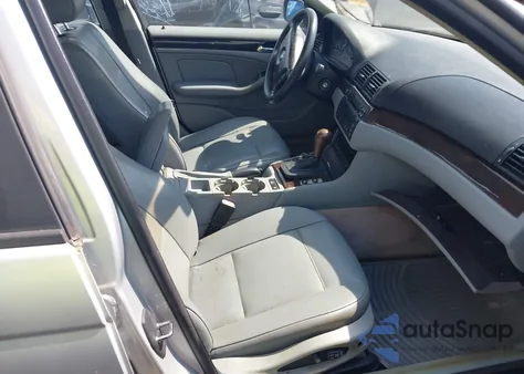 2003 BMW 325Xi from USA, damaged, VIN WBAEU33493PH88458